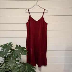 Sam Edelman Slipdress V-neck Bordeaux Burgundy with Hem detail Size 6